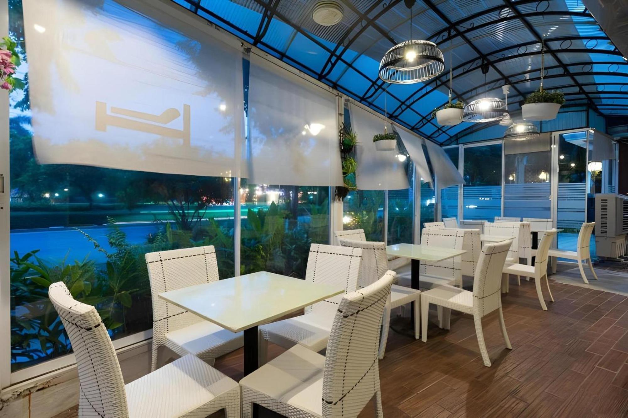 Collection O Howard Square Boutique Hotel Banguecoque Exterior foto