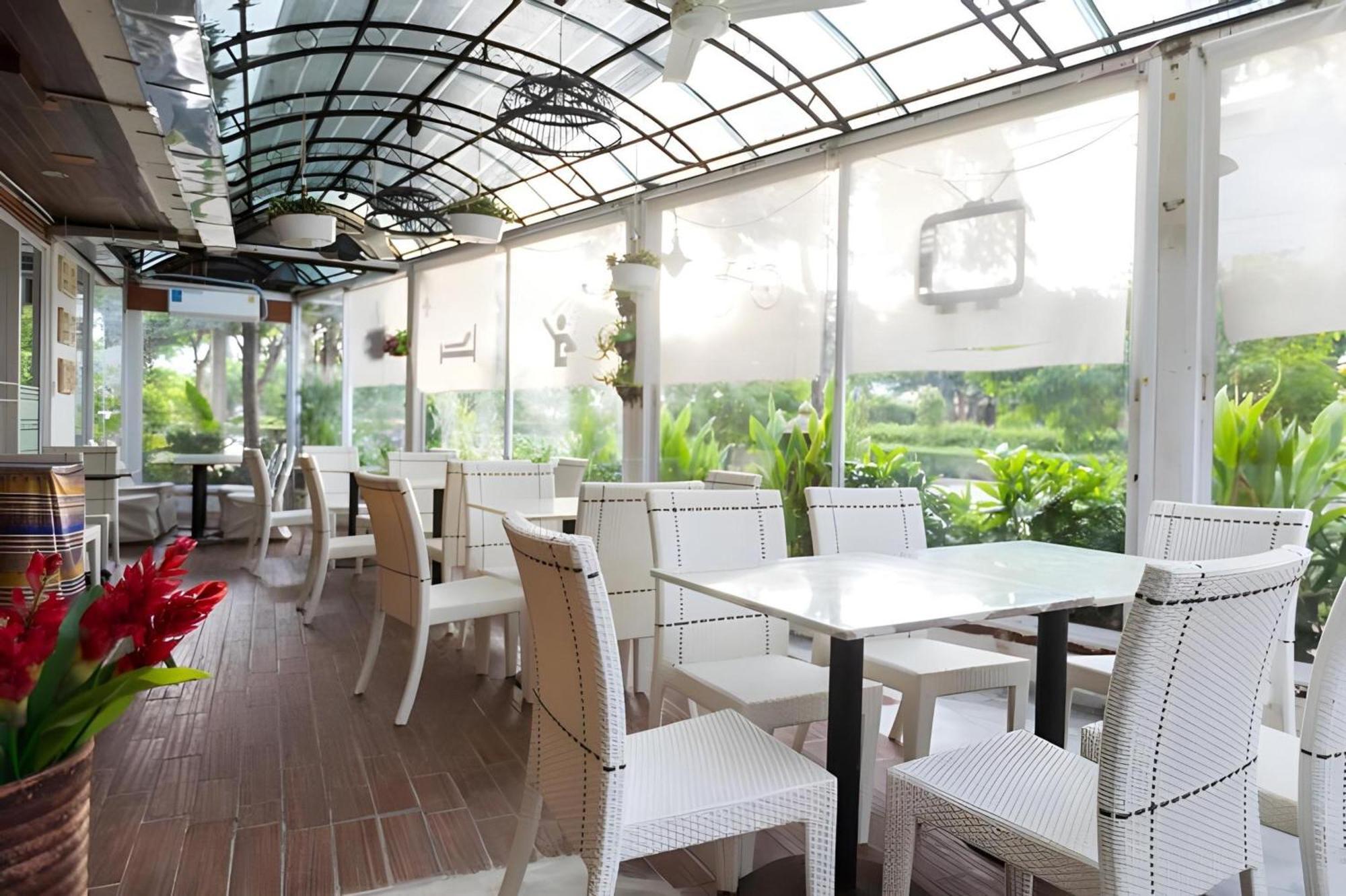 Collection O Howard Square Boutique Hotel Banguecoque Exterior foto